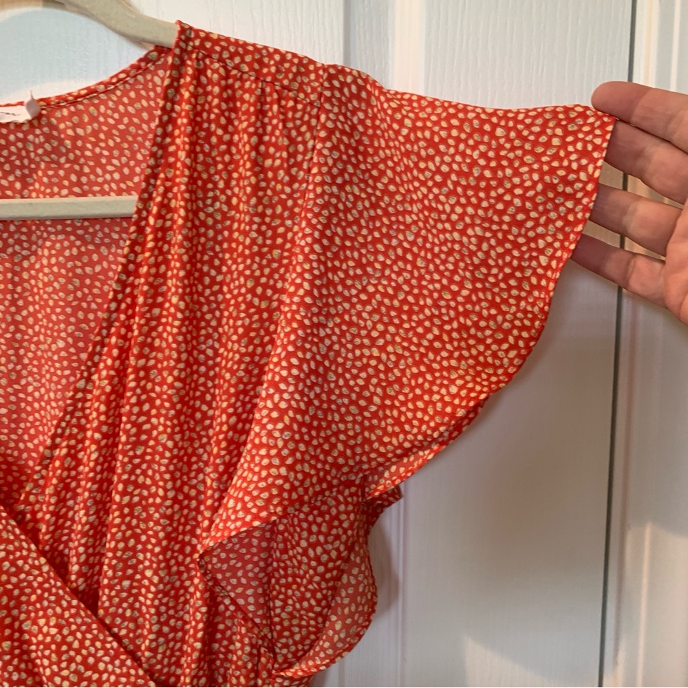 ALL IN FAVOR Cross Over Tie Front Ruffle Midi Patterned Sundress Orange Medium - Picture 8 of 13